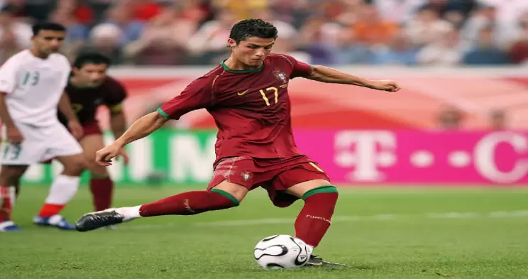 埃因霍温直播_埃因霍温体育直播频道高清直播_埃因霍温免费无插件体育直播-24直播